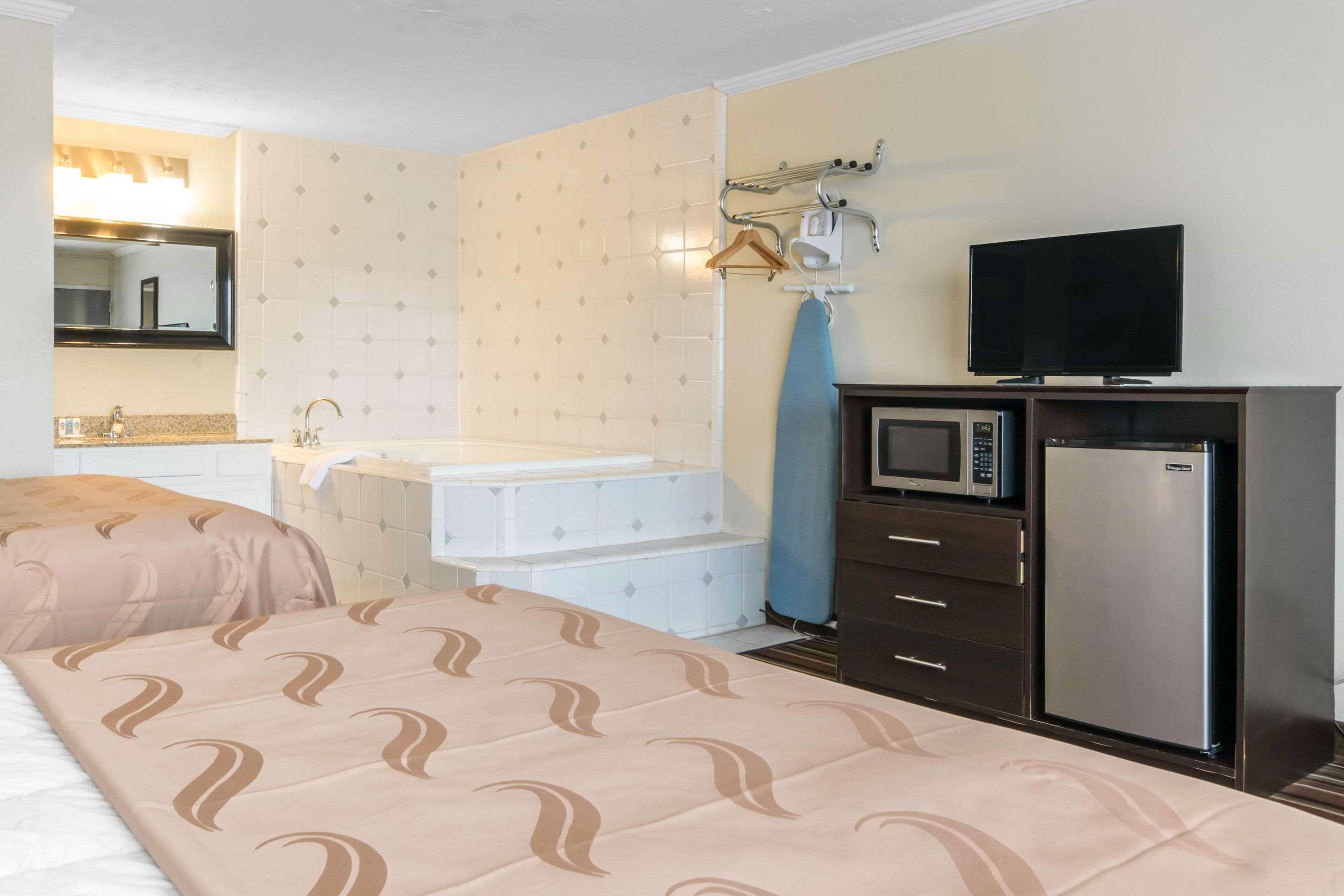 Quality Inn & Suites Horse Cave Εξωτερικό φωτογραφία