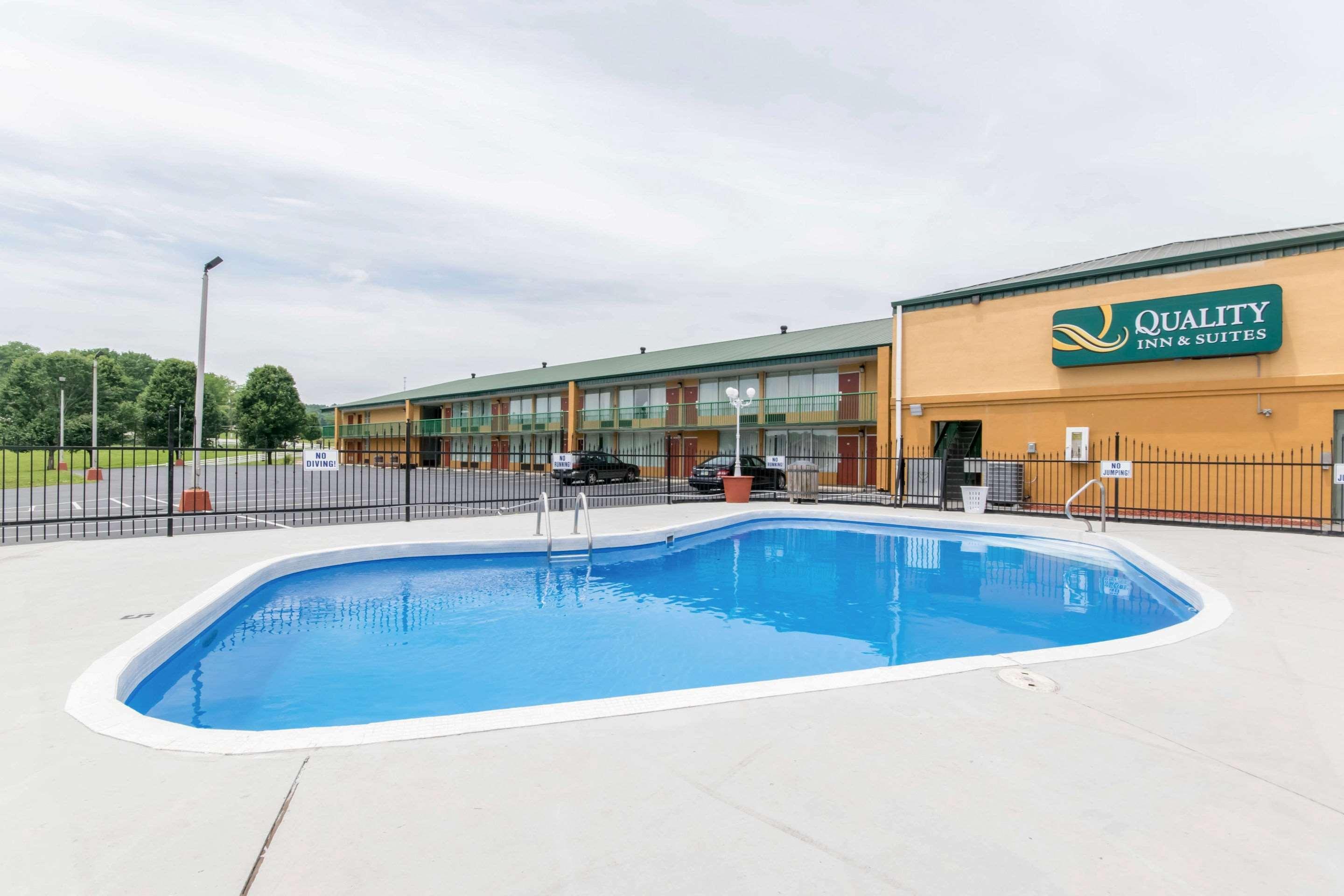 Quality Inn & Suites Horse Cave Εξωτερικό φωτογραφία