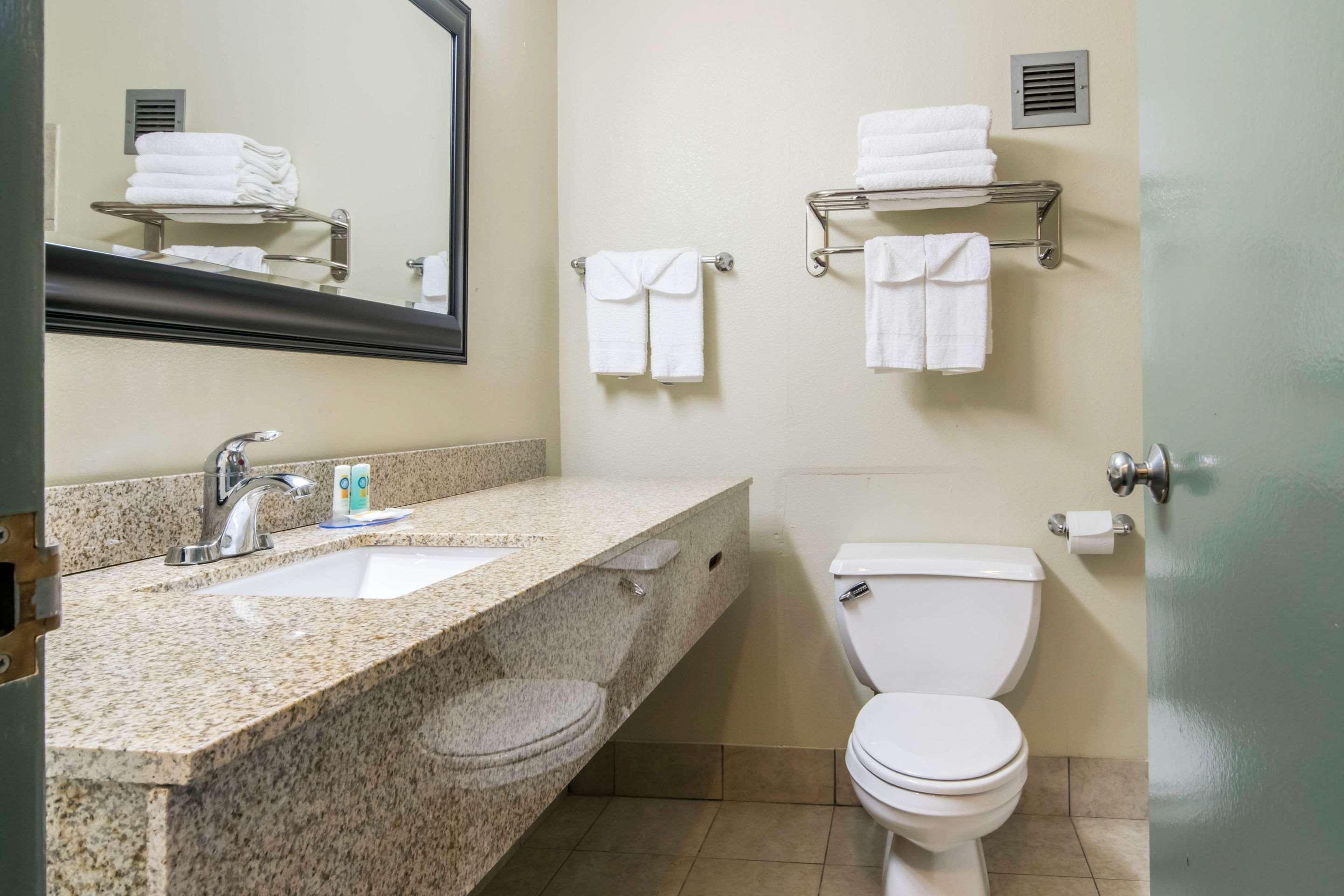 Quality Inn & Suites Horse Cave Εξωτερικό φωτογραφία