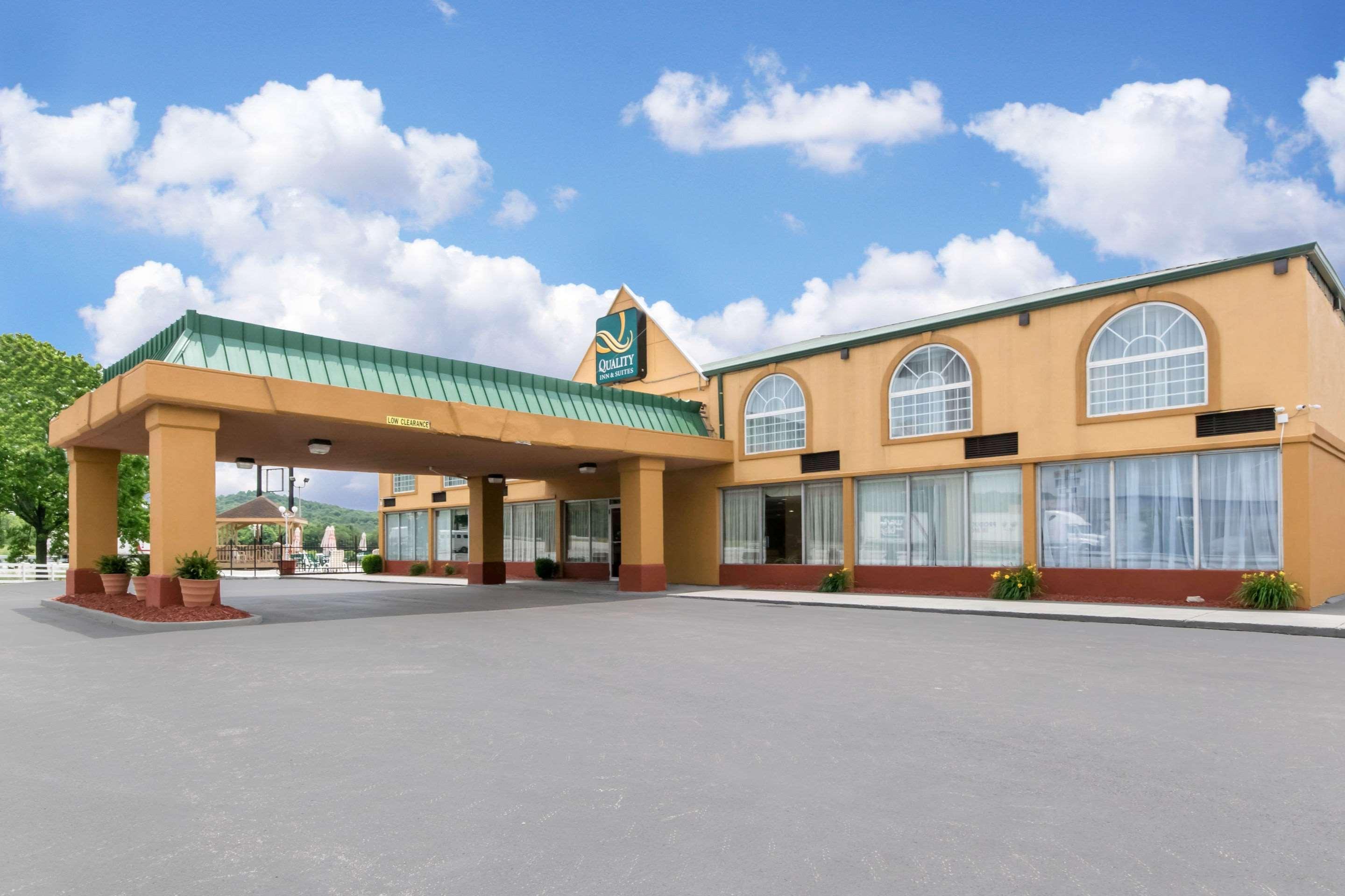 Quality Inn & Suites Horse Cave Εξωτερικό φωτογραφία