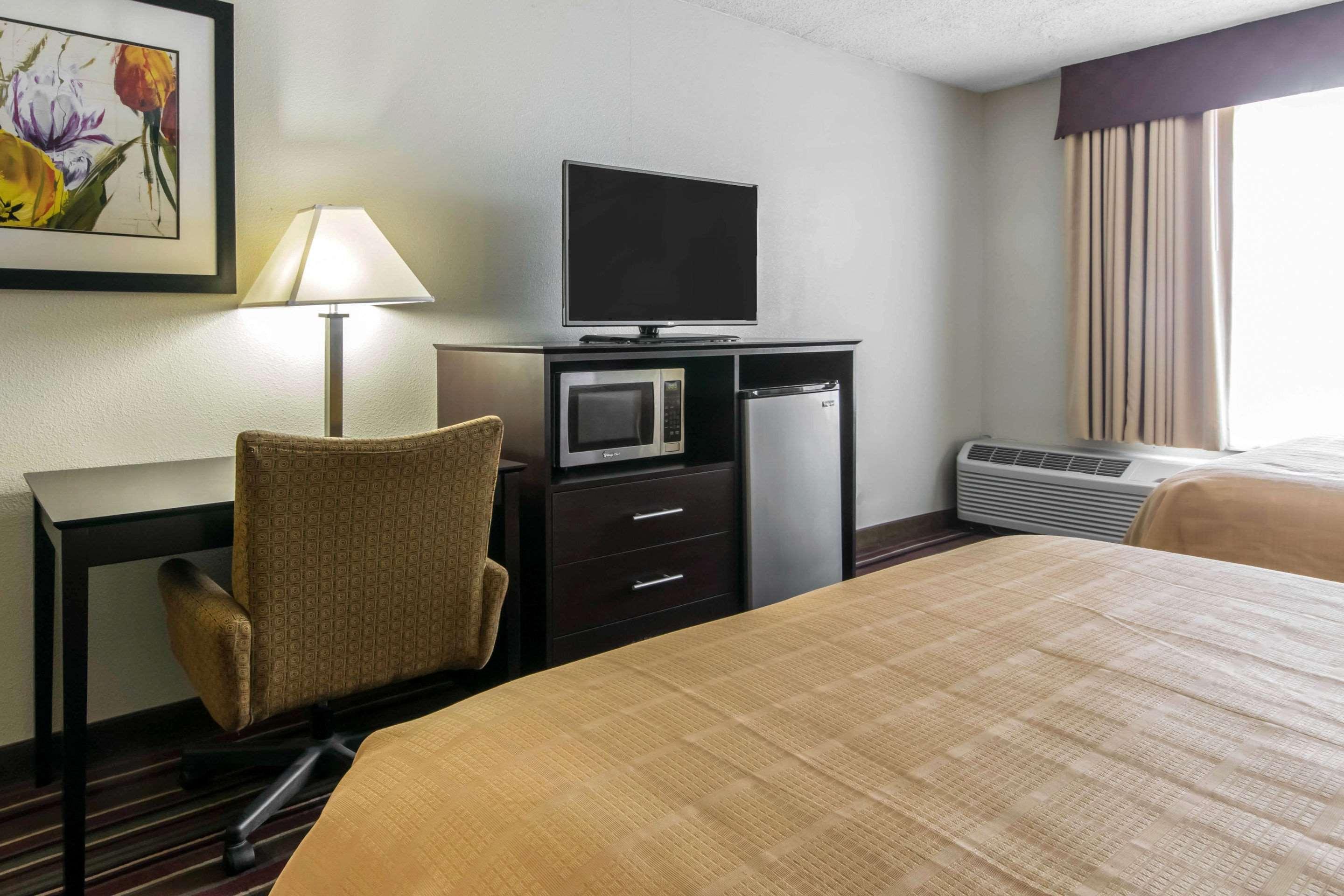 Quality Inn & Suites Horse Cave Εξωτερικό φωτογραφία