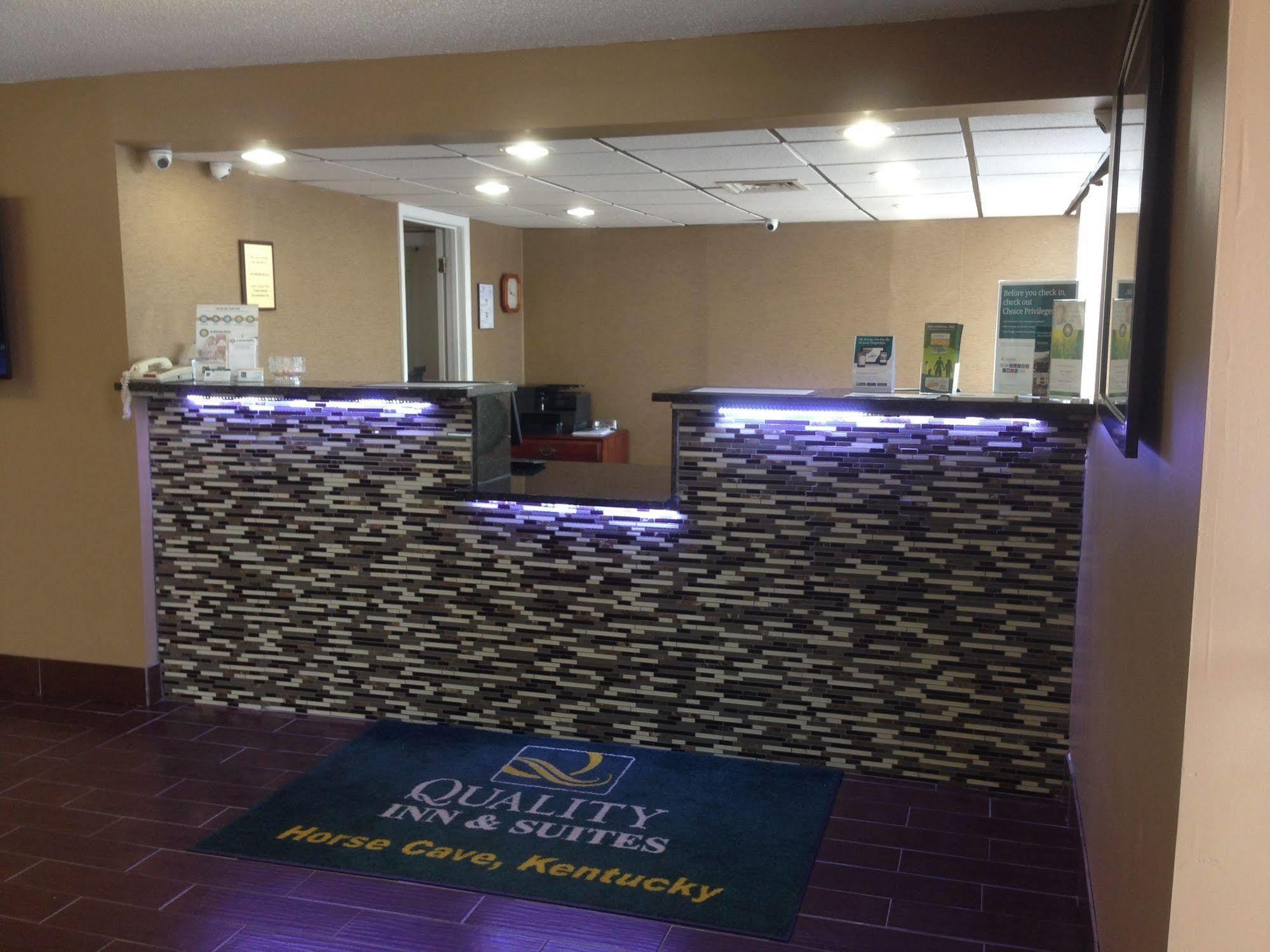 Quality Inn & Suites Horse Cave Εξωτερικό φωτογραφία